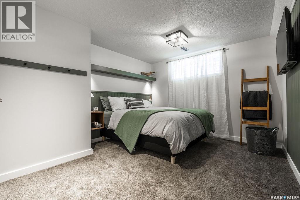 410 Willowgrove Crescent, Saskatoon, Saskatchewan  S7W 0A7 - Photo 45 - SK046274