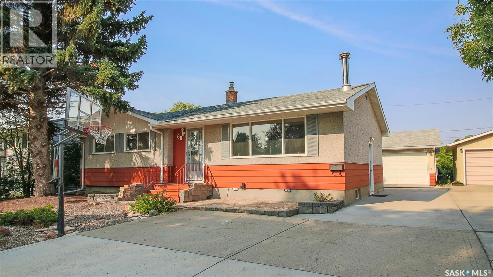 60 Gale Street, Regina, Saskatchewan  S4R 4E1 - Photo 1 - SK046183