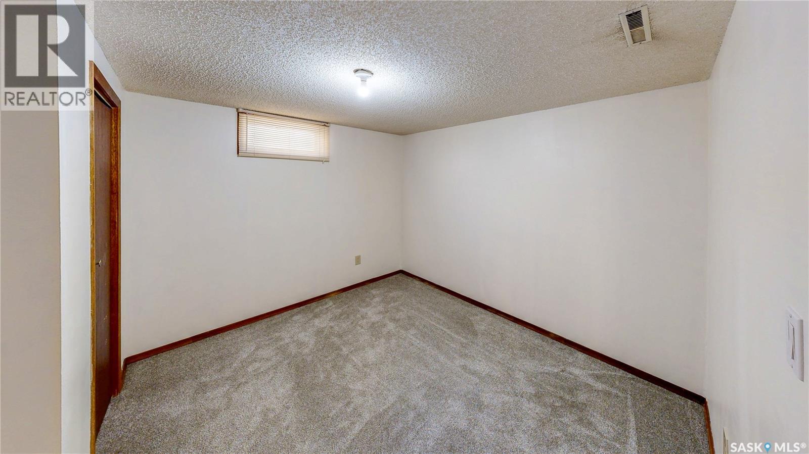 60 Gale Street, Regina, Saskatchewan  S4R 4E1 - Photo 24 - SK046183