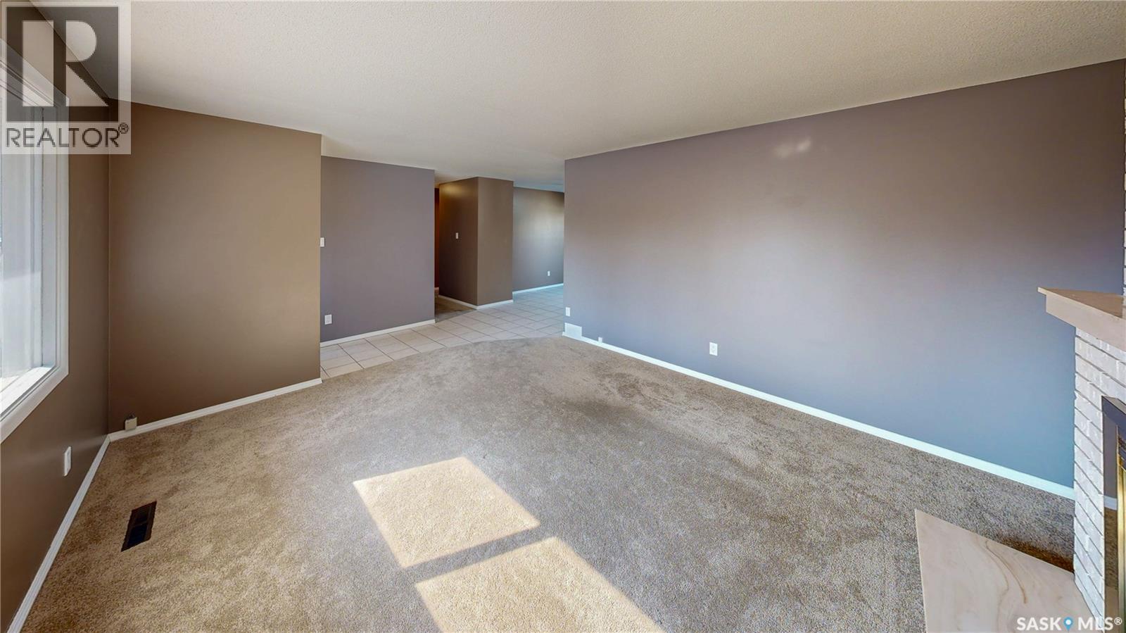 60 Gale Street, Regina, Saskatchewan  S4R 4E1 - Photo 5 - SK046183