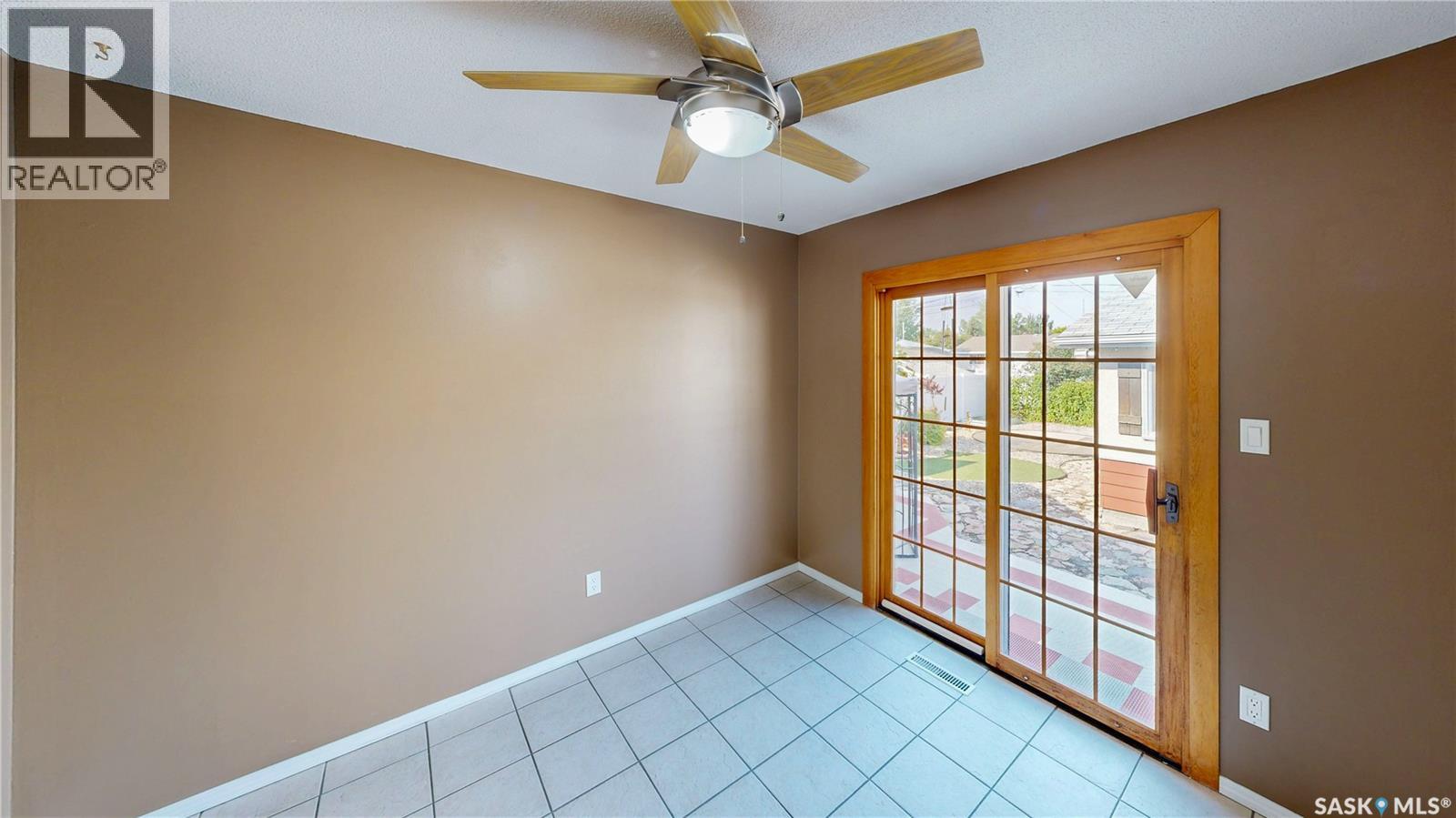 60 Gale Street, Regina, Saskatchewan  S4R 4E1 - Photo 7 - SK046183
