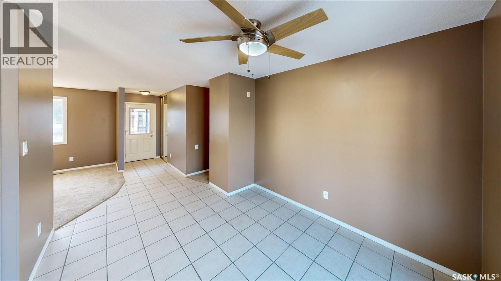 60 Gale Street, Regina, Saskatchewan  S4R 4E1 - Photo 8 - SK046183