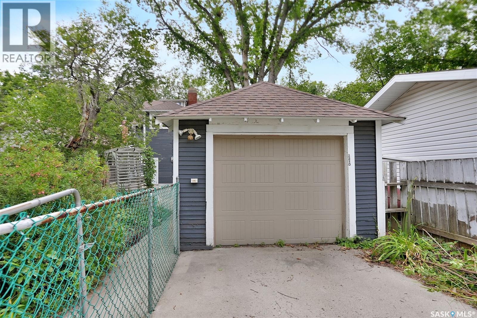 2210 Athol Street, Regina, Saskatchewan  S4T 3E9 - Photo 52 - SK046071