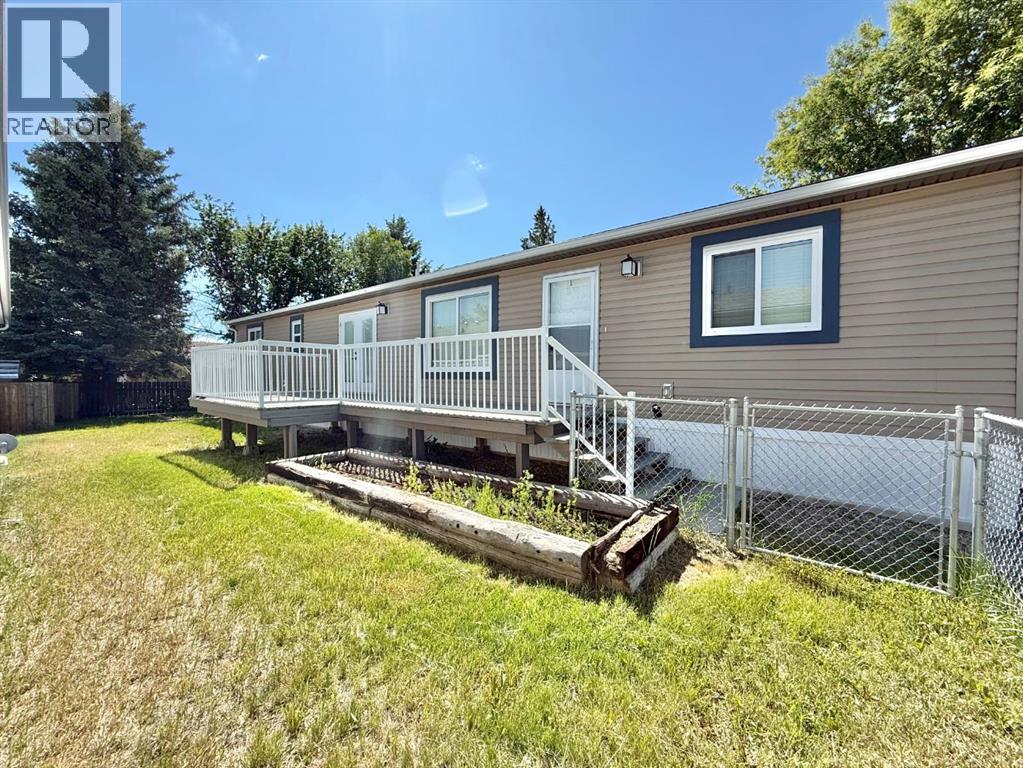 144 Birch Street W, Brooks, Alberta  T1R 1H8 - Photo 1 - A2323755