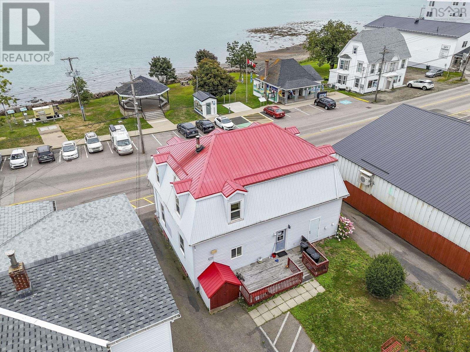 111 Montague Row, Digby, Nova Scotia  B0V 1A0 - Photo 6 - 202621187