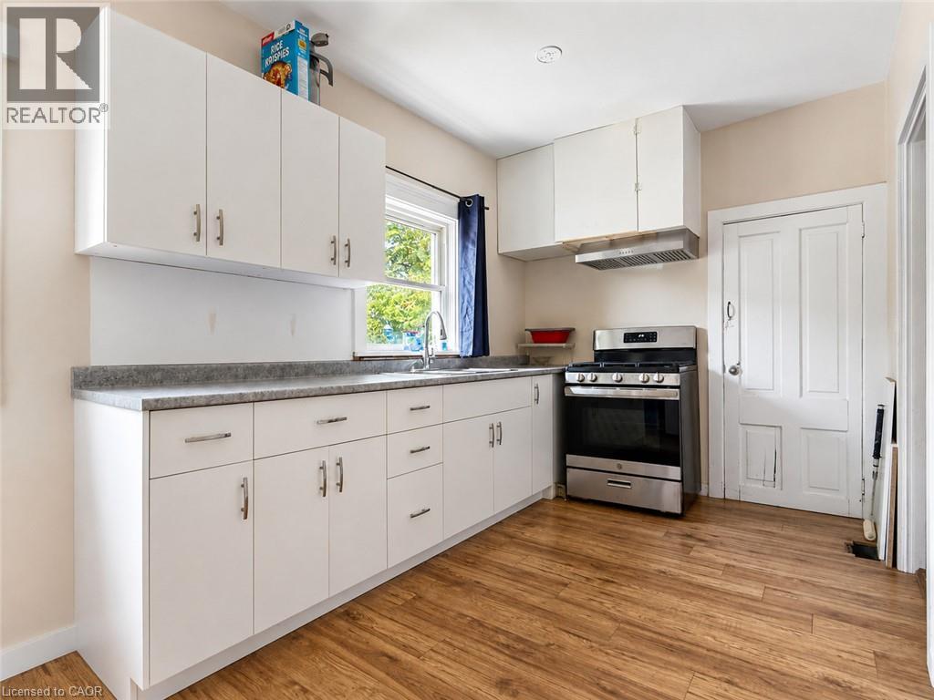 47 North Street, St. Catharines, Ontario  L2R 2S3 - Photo 14 - 40855658