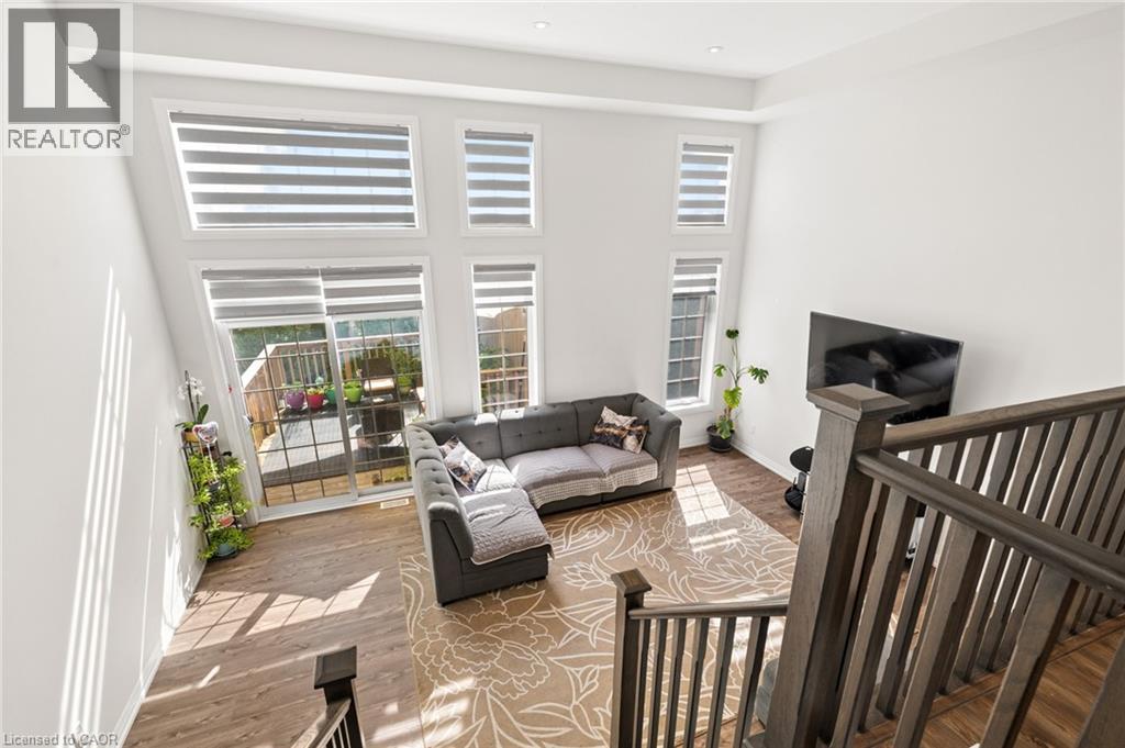 46 Bank Swallow Crescent, Kitchener, Ontario  N2P 0J7 - Photo 11 - 40857463
