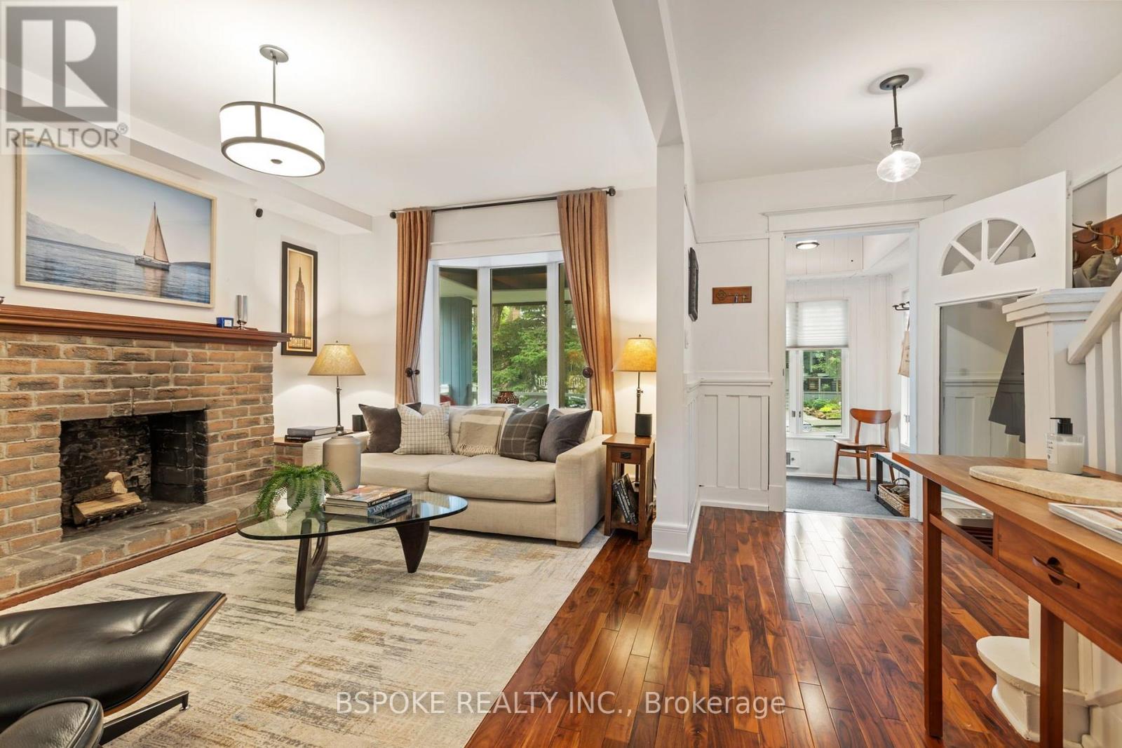 126 Oakcrest Avenue, Toronto, Ontario  M4C 1B9 - Photo 8 - E13676330