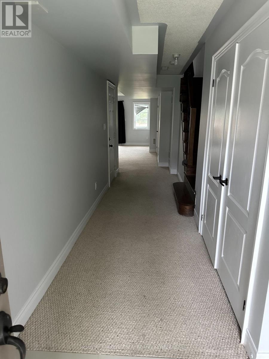 34 Lowther Avenue, Richmond Hill, Ontario  L4E 2Z7 - Photo 2 - N13439794