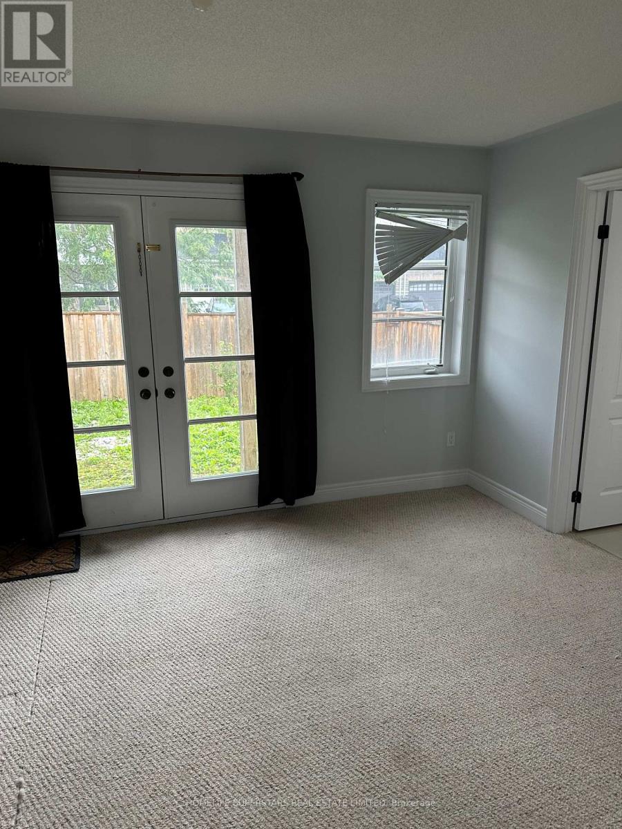 34 Lowther Avenue, Richmond Hill, Ontario  L4E 2Z7 - Photo 4 - N13439794