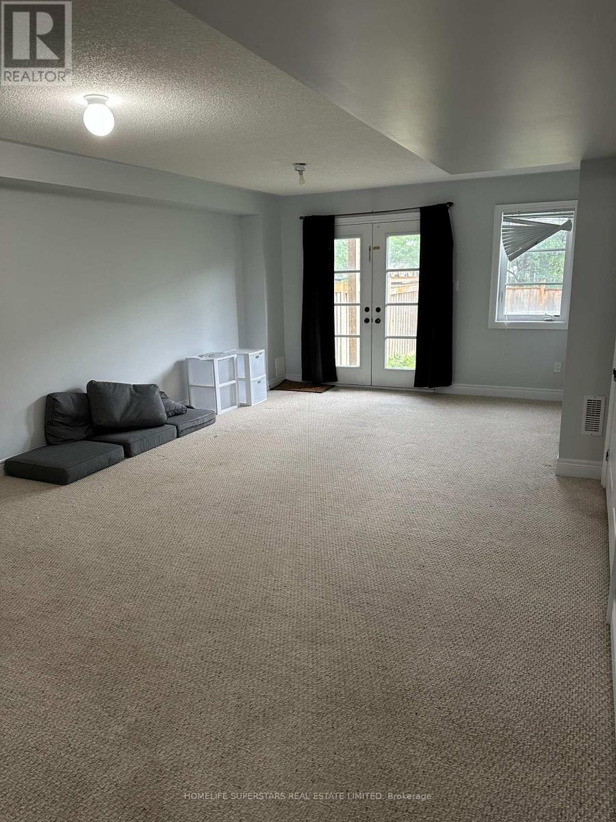 34 Lowther Avenue, Richmond Hill, Ontario  L4E 2Z7 - Photo 5 - N13439794