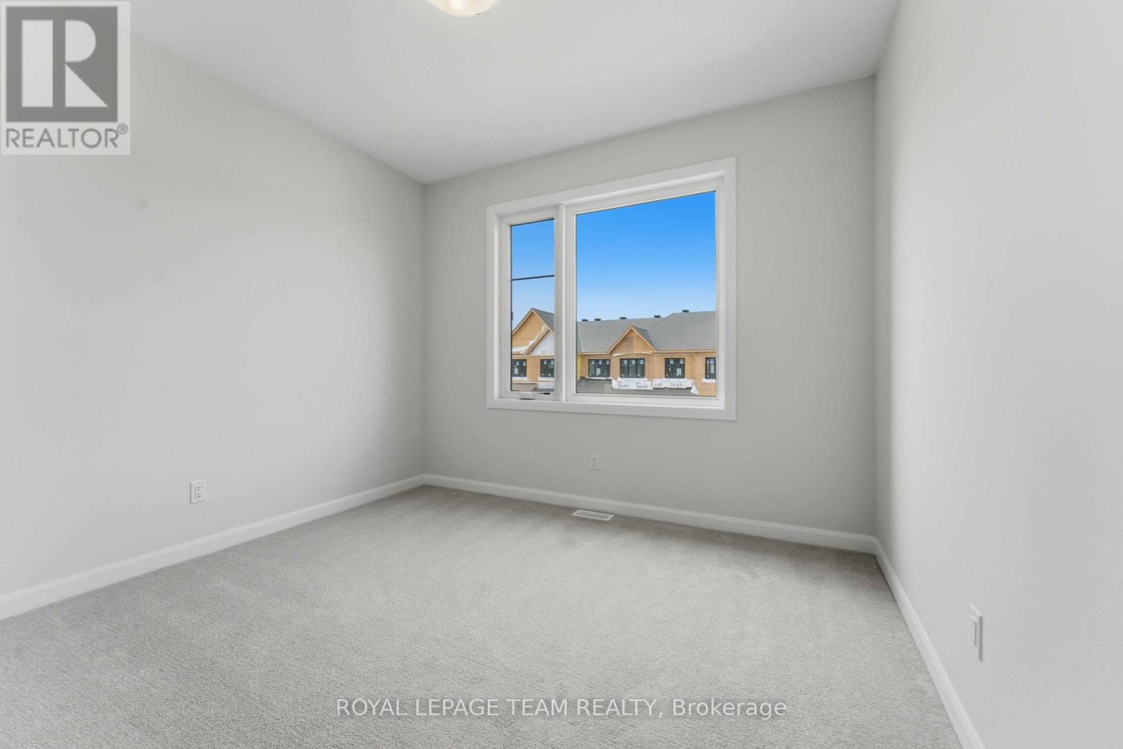 920 Locomotion Lane, Ottawa, Ontario  K2V 0V3 - Photo 37 - X12421930