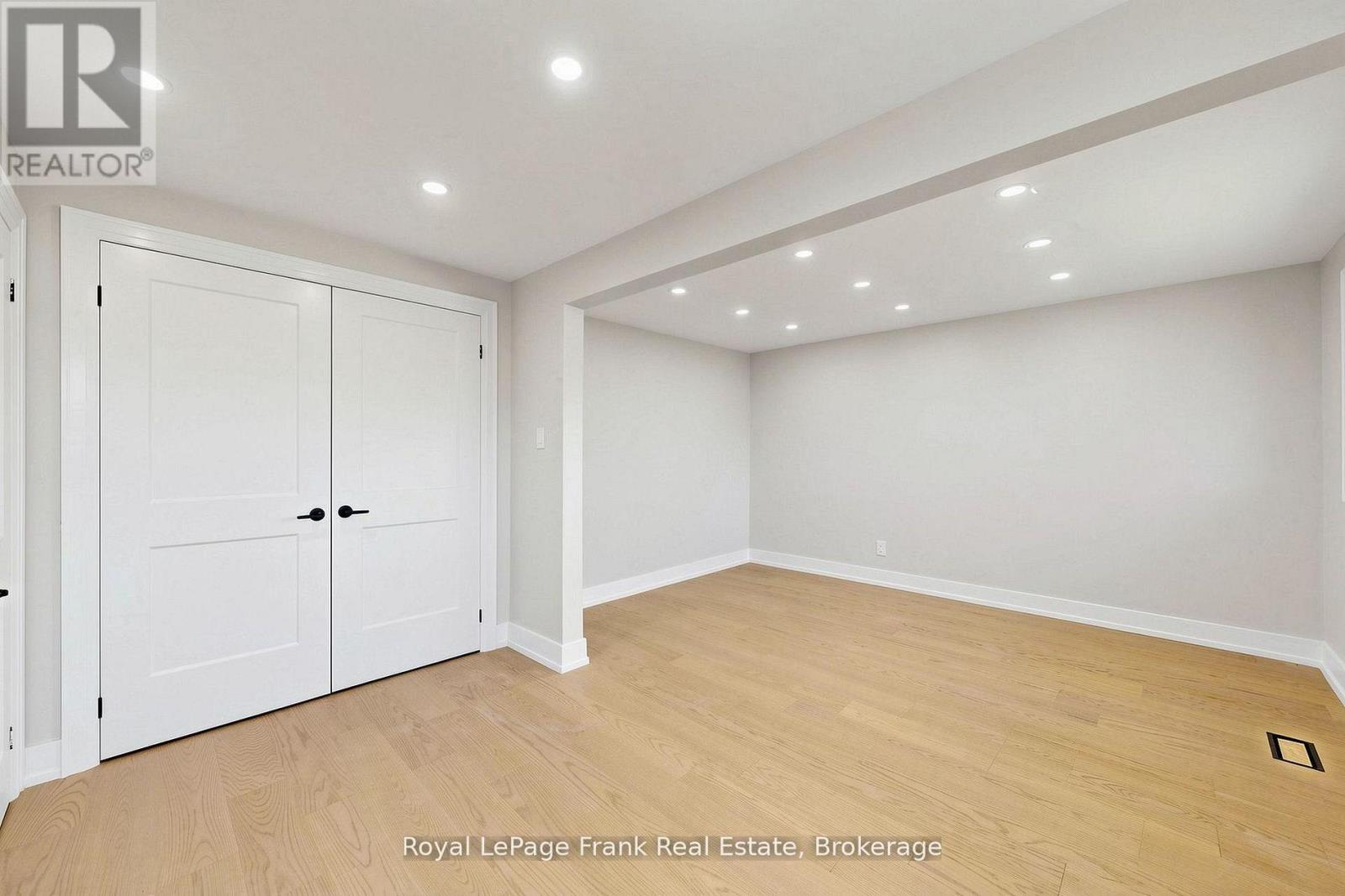 344 Rossland Road E, Oshawa, Ontario  L1G 2X1 - Photo 28 - E13699676