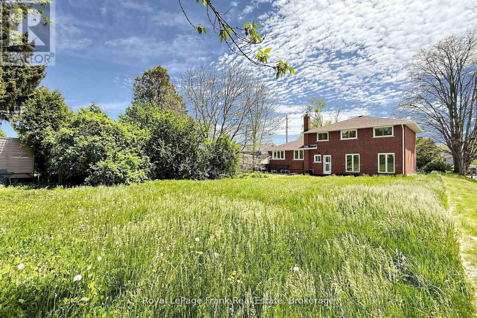 344 Rossland Road E, Oshawa, Ontario  L1G 2X1 - Photo 44 - E13699676
