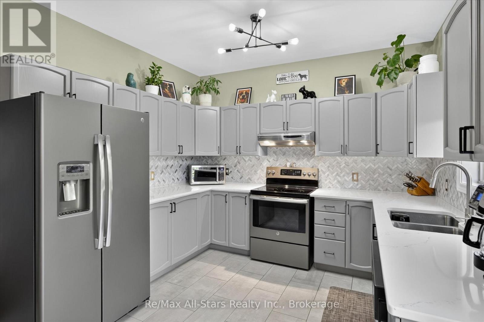 34 Kirkconnell Road, Kawartha Lakes, Ontario  K9V 6E7 - Photo 10 - X13699450