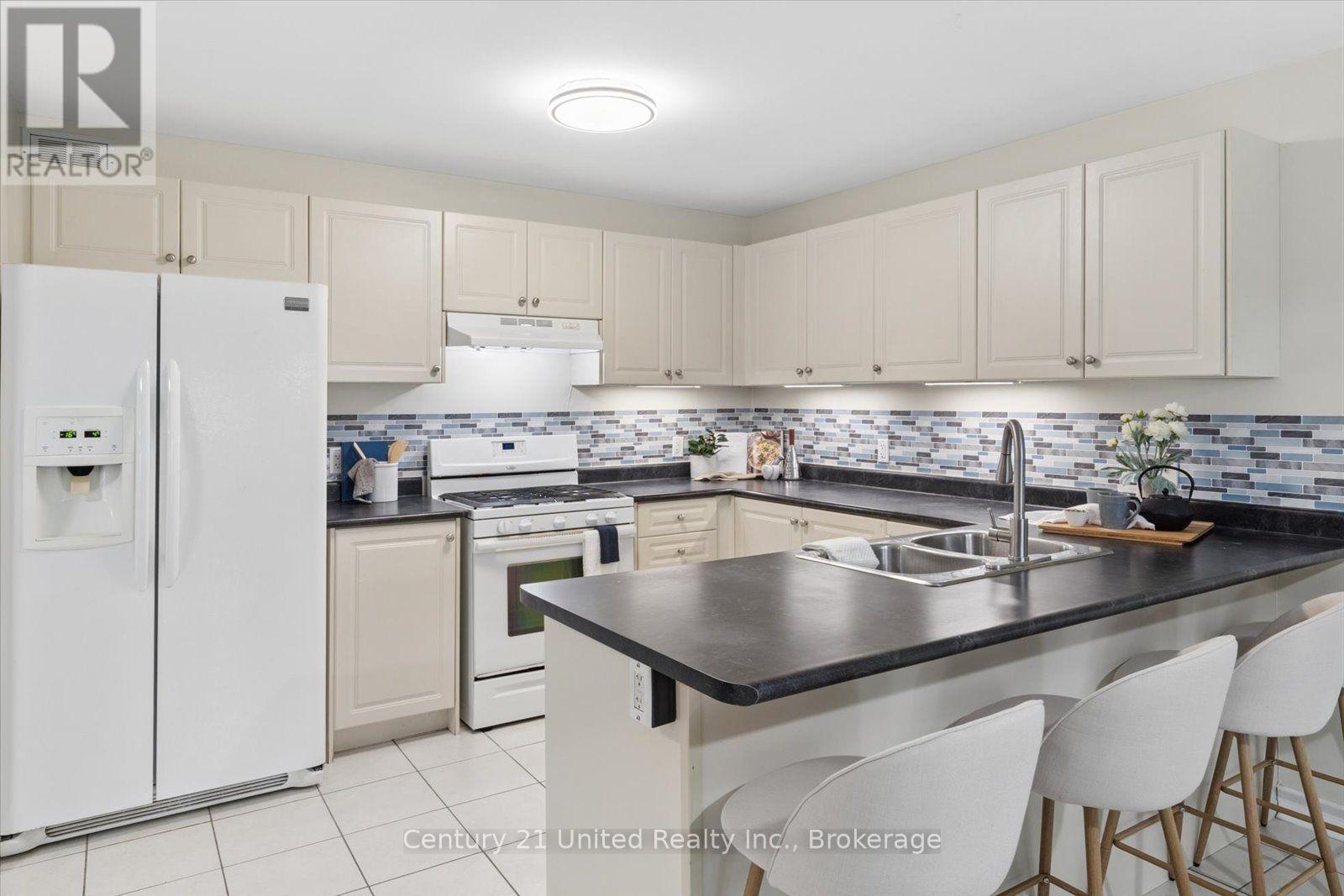 262 Bowen Drive, Peterborough, Ontario  K9H 0B8 - Photo 12 - X13699652