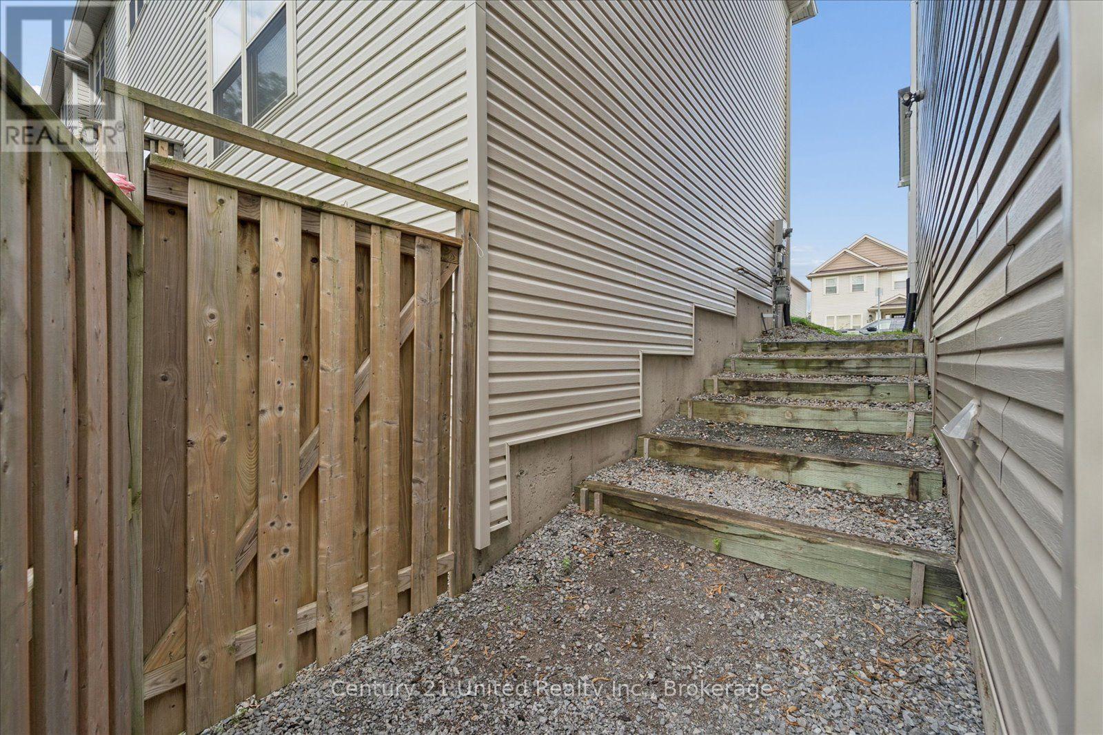 262 Bowen Drive, Peterborough, Ontario  K9H 0B8 - Photo 45 - X13699652