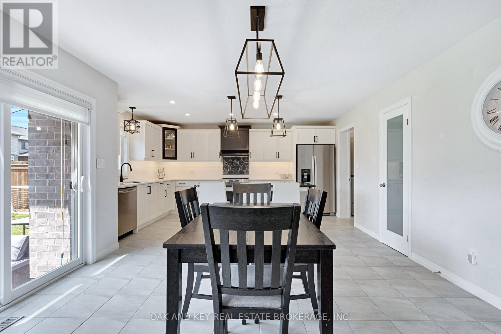 48 Ambrosia Path, St. Thomas, Ontario  N5R 0L4 - Photo 11 - X13699368