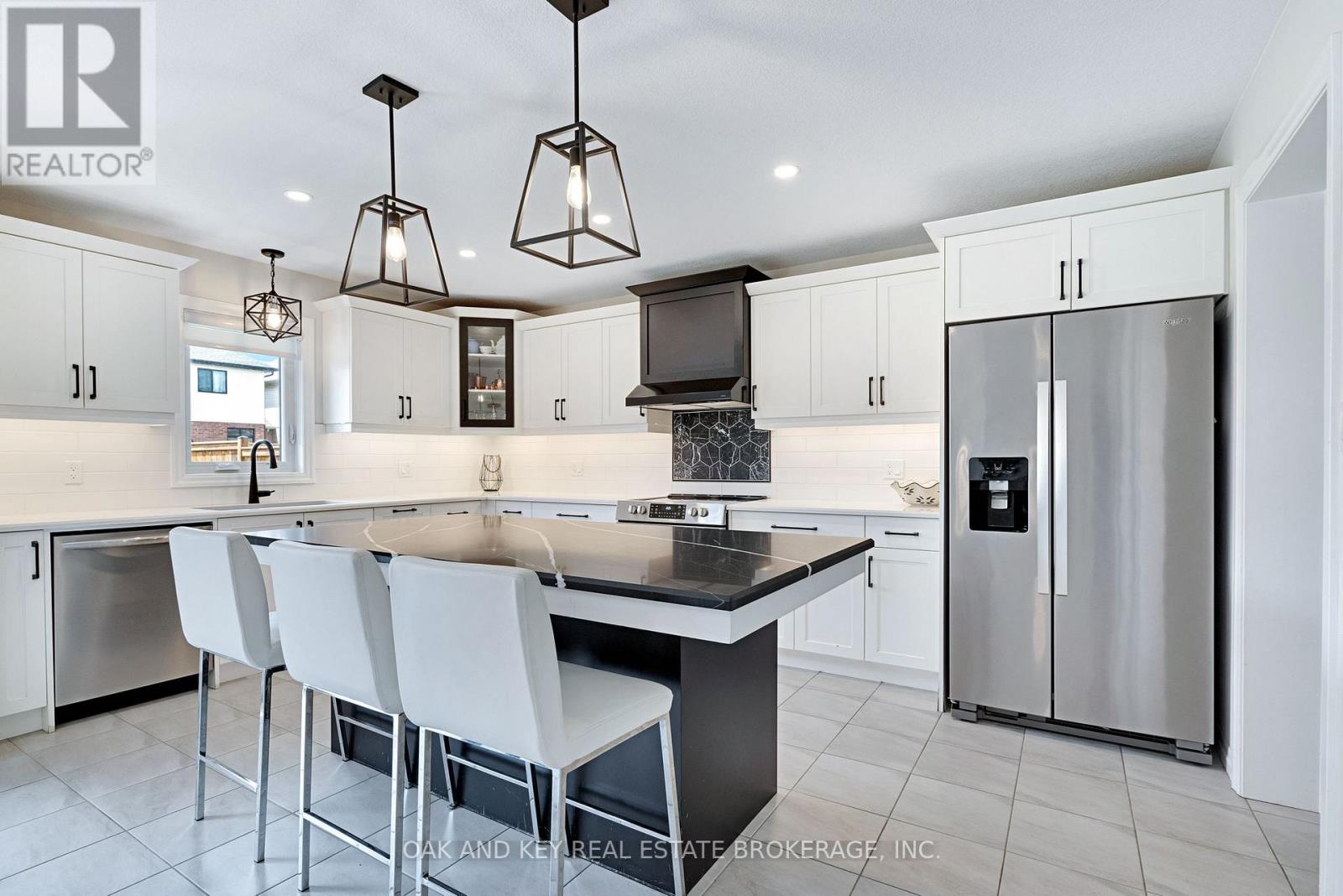 48 Ambrosia Path, St. Thomas, Ontario  N5R 0L4 - Photo 13 - X13699368