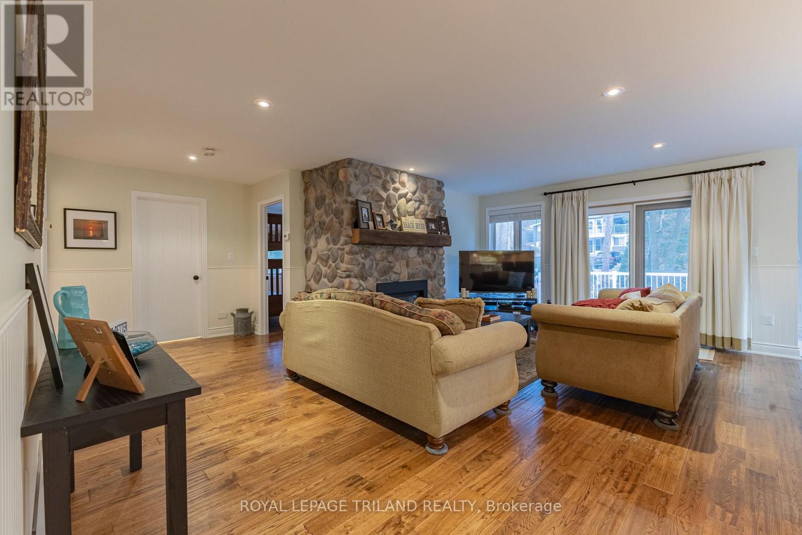 33 Forest Avenue, South Huron, Ontario  N0M 1T0 - Photo 16 - X13699400