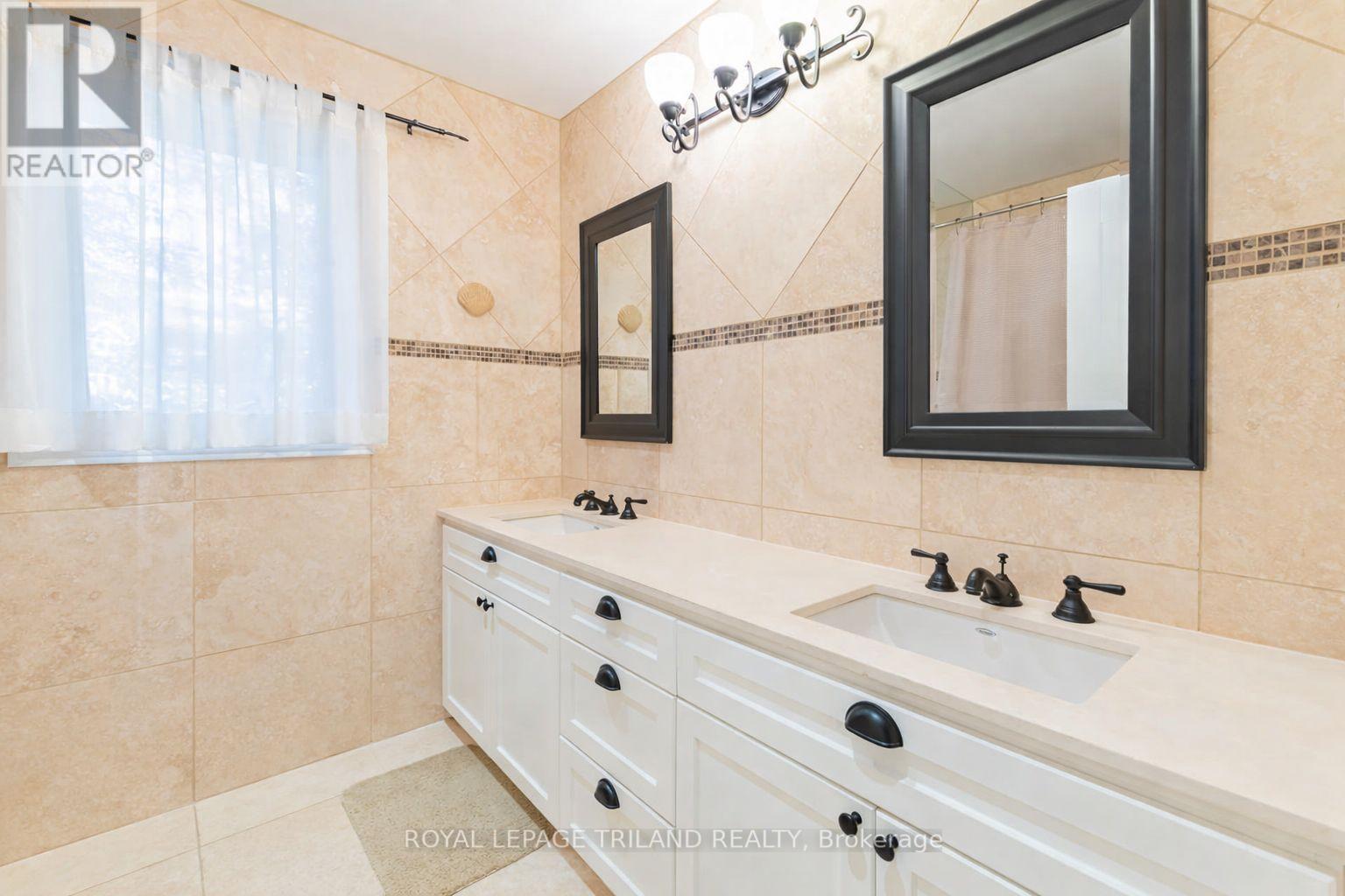 33 Forest Avenue, South Huron, Ontario  N0M 1T0 - Photo 30 - X13699400