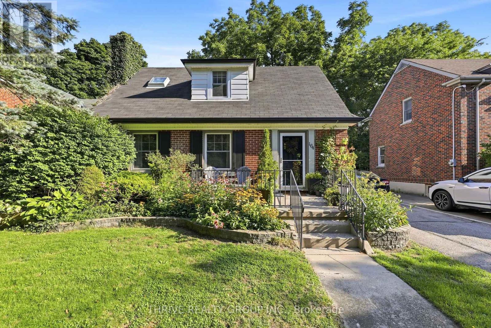 164 Devonshire Avenue, London South, Ontario  N6C 2J1 - Photo 1 - X13699410