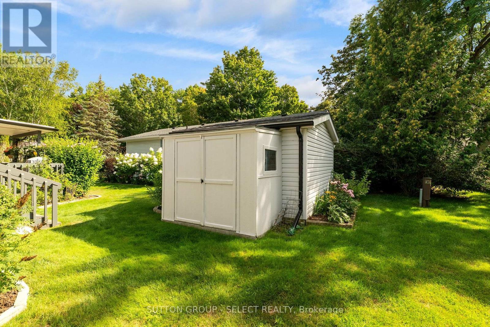 11 Huron Lane, Ashfield-Colborne-Wawanosh, Ontario  N7A 3Y2 - Photo 32 - X13699544