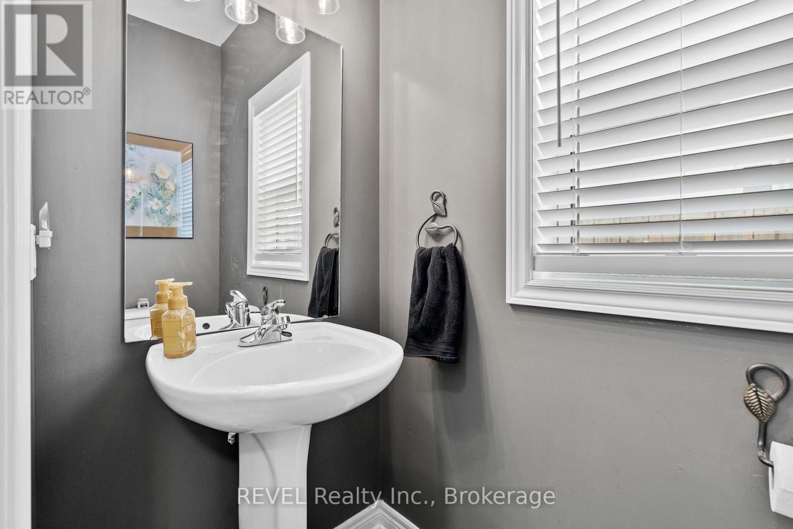 16 Maracay Way, St. Catharines, Ontario  L2W 1C5 - Photo 16 - X13555082