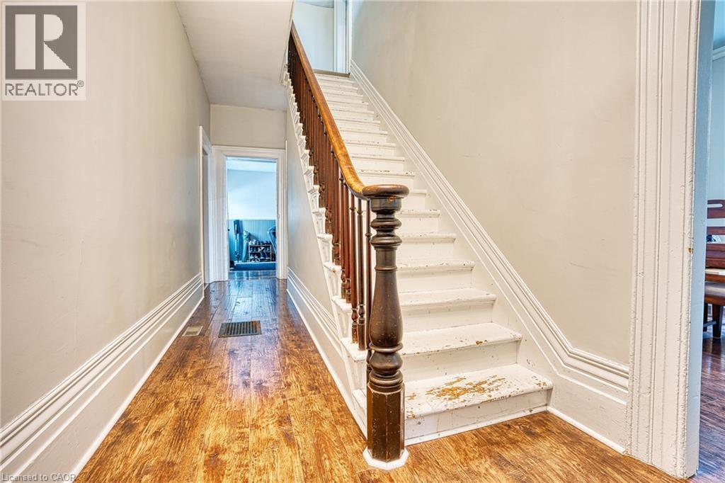 745 Main Street W, Listowel, Ontario  N4W 1B2 - Photo 16 - 40829755