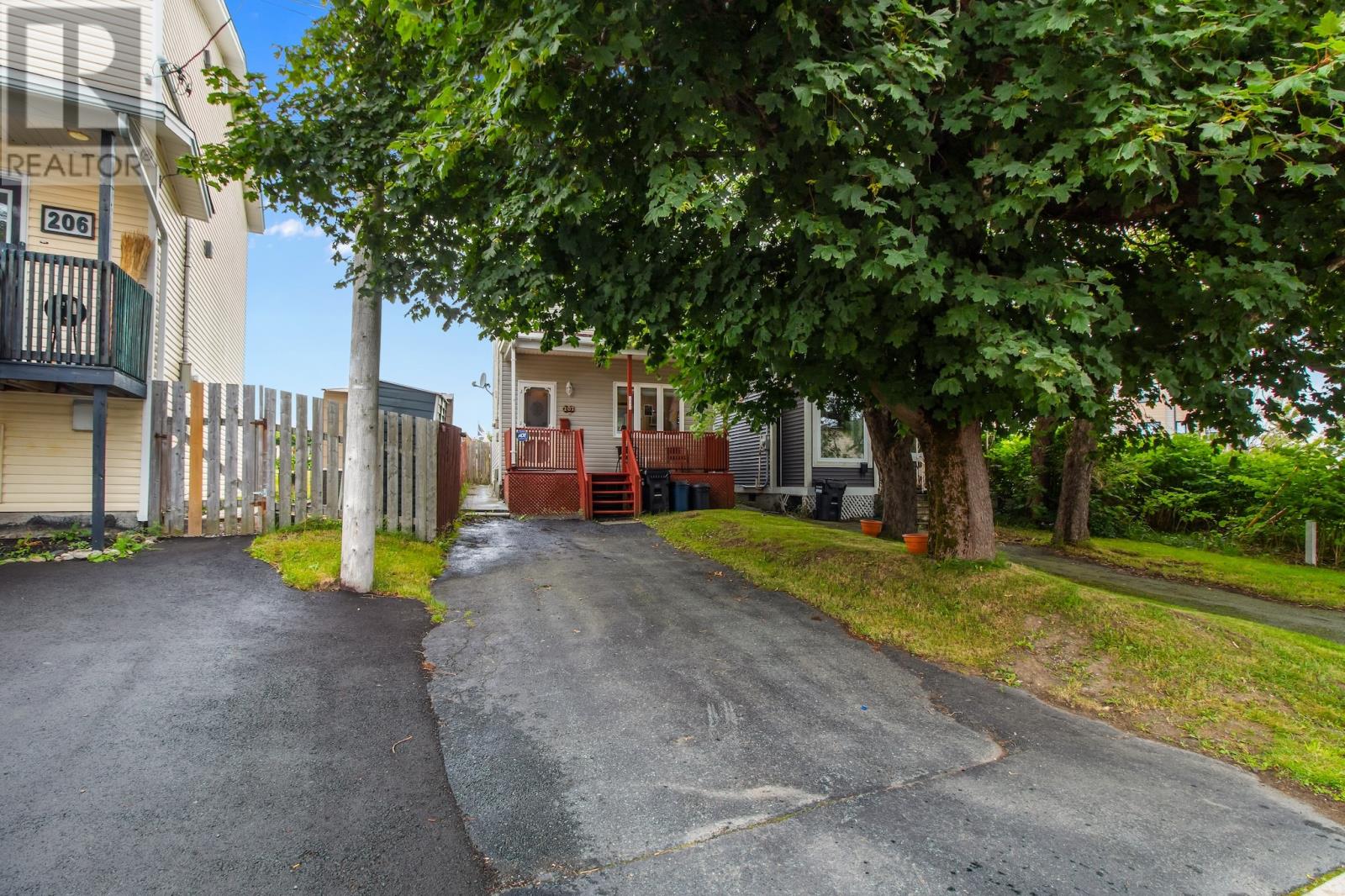 202 Pennywell Road, St. John's — photo 2