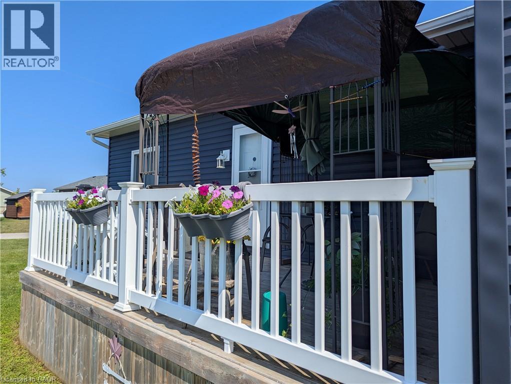 27 Cranberry Drive, Ashfield-Colborne-Wawanosh, Ontario  N7A 3Y3 - Photo 3 - 40847827
