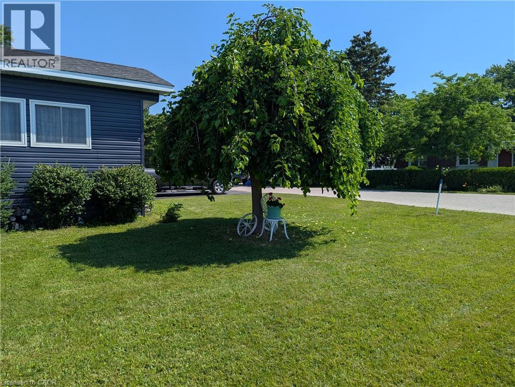 27 Cranberry Drive, Ashfield-Colborne-Wawanosh, Ontario  N7A 3Y3 - Photo 22 - 40847827