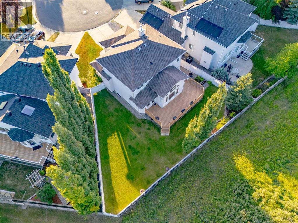 331 Sierra Madre Court SW, Calgary, Alberta  T3H 3G7 - Photo 45 - A2338758