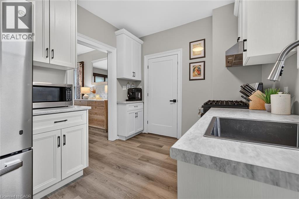 176 Cross Street E, Dunnville, Ontario  N1A 1B8 - Photo 13 - 40855317