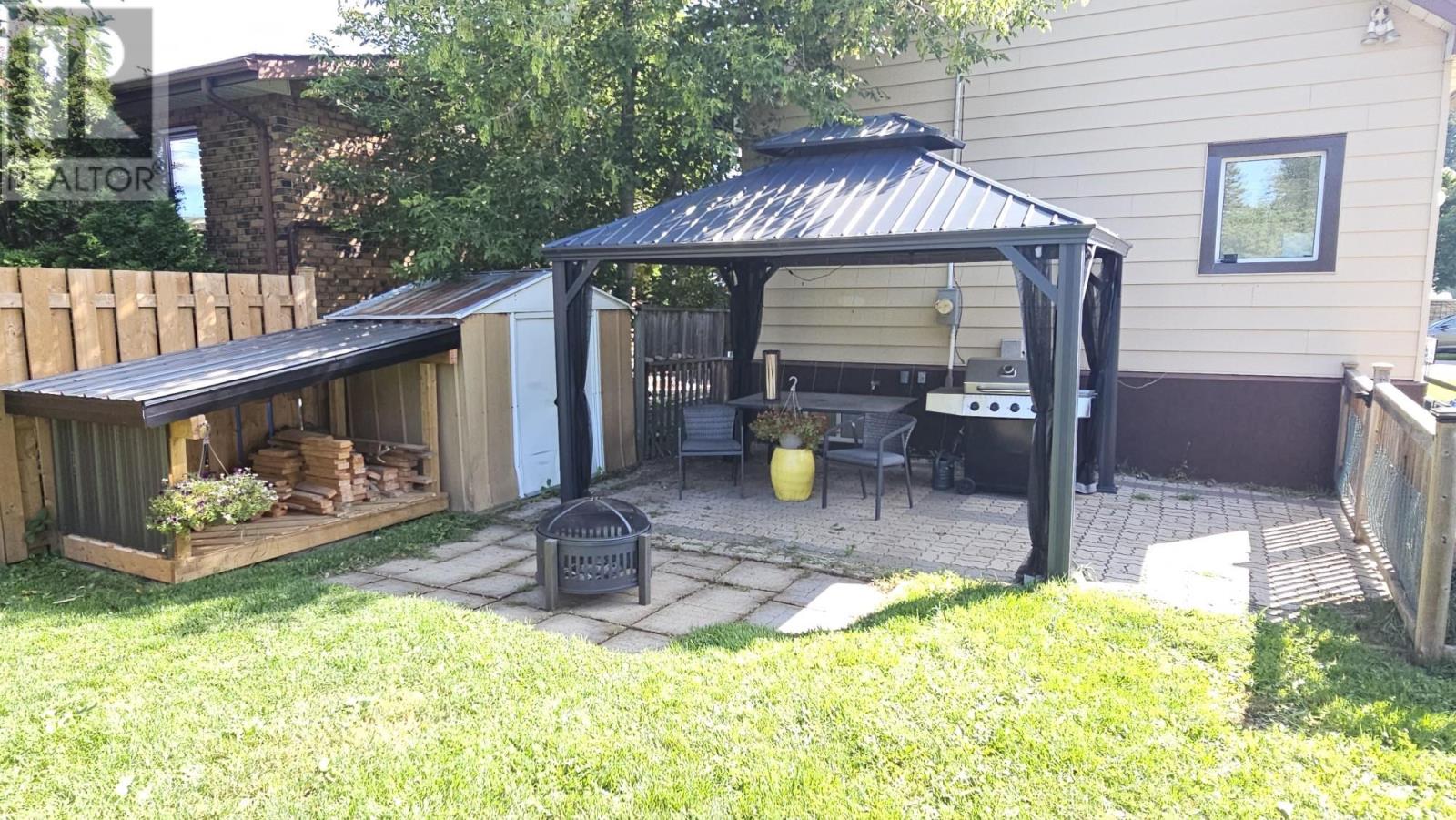 1121 Centre Ave, Thunder Bay, Ontario  P7E 2X6 - Photo 26 - TB2602429