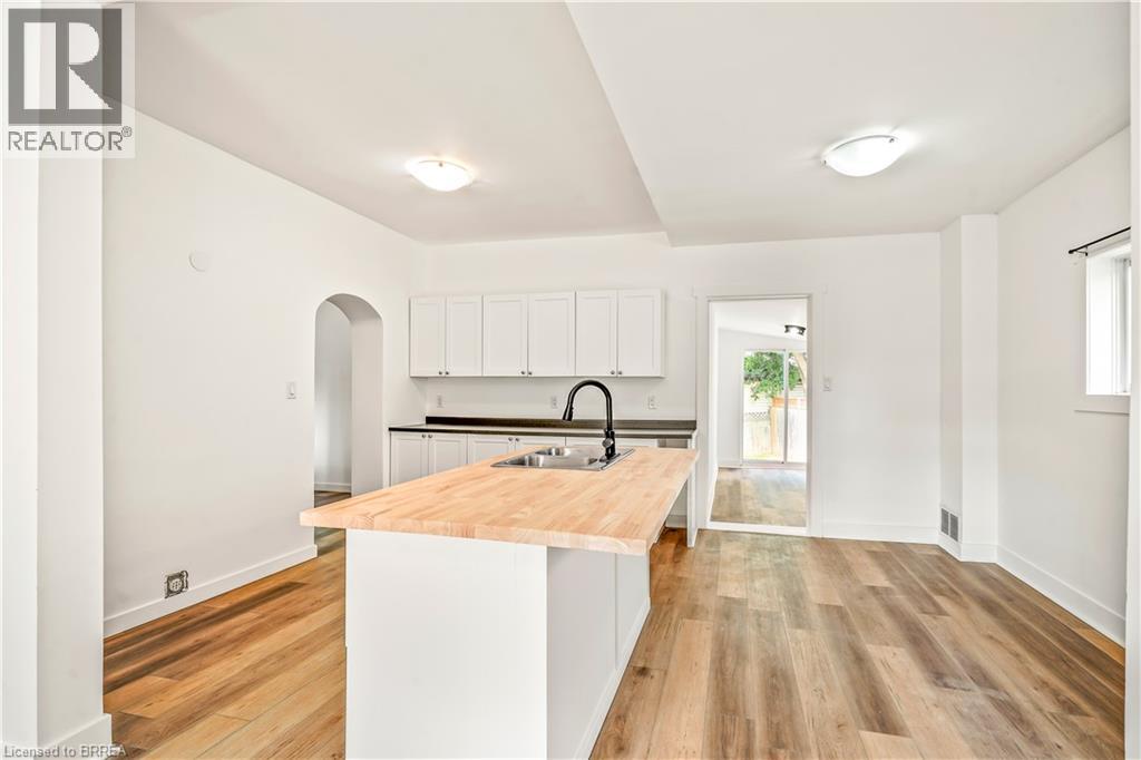 150 Stanley Street, Brantford, Ontario  N3S 6N3 - Photo 12 - 40856969