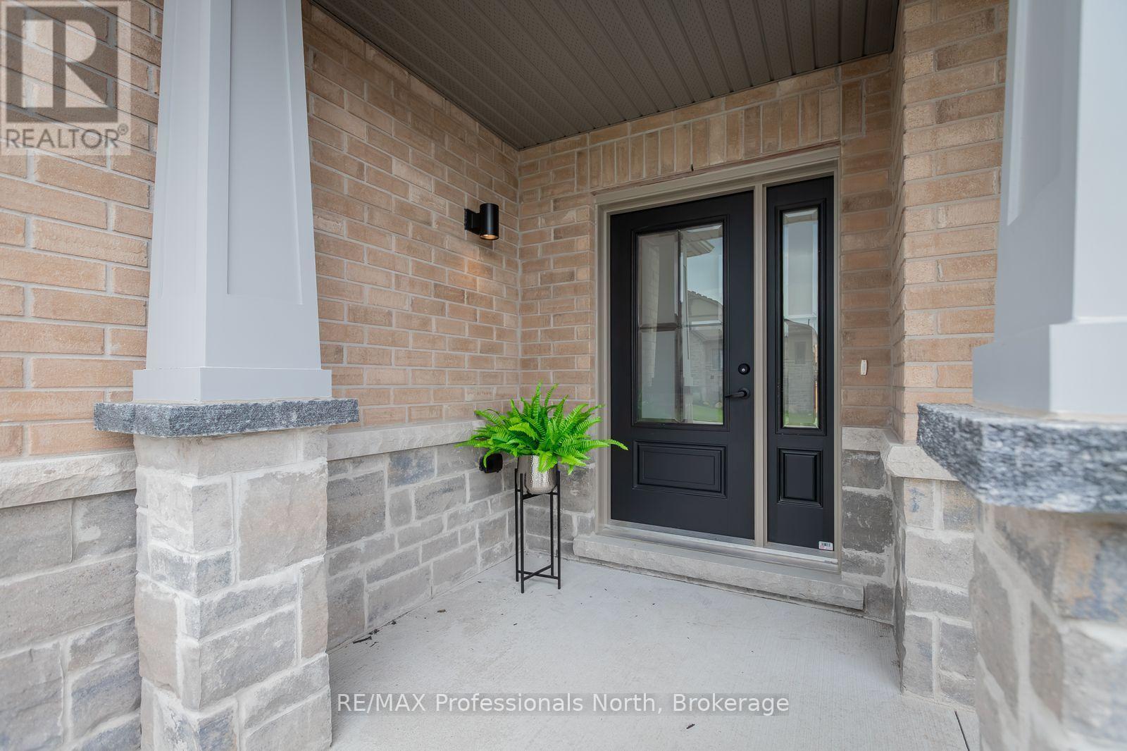 75 Eaglecrest Avenue, Huntsville, Ontario  P1H 0G5 - Photo 3 - X13699318