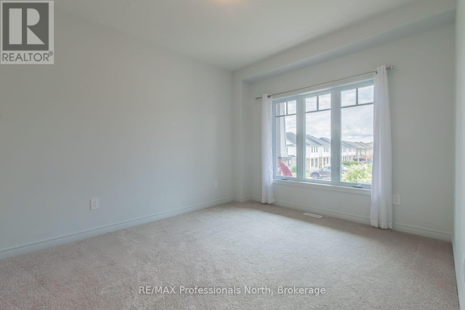 75 Eaglecrest Avenue, Huntsville, Ontario  P1H 0G5 - Photo 6 - X13699318