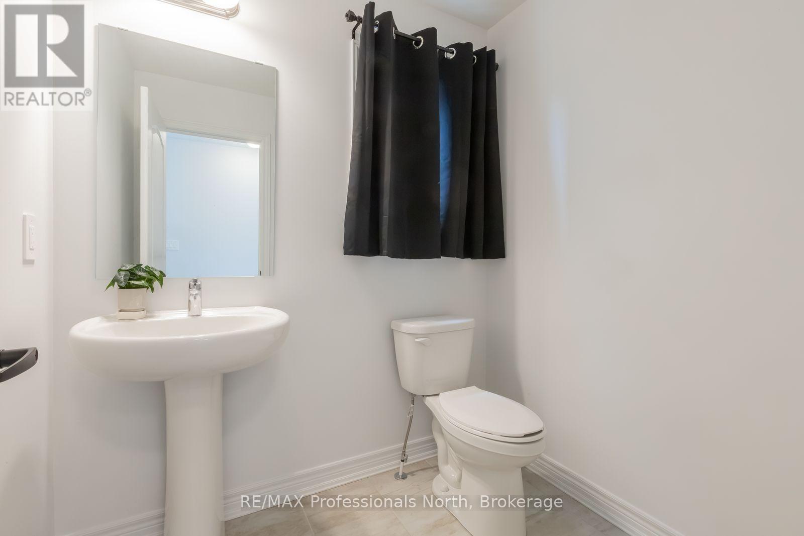 75 Eaglecrest Avenue, Huntsville, Ontario  P1H 0G5 - Photo 9 - X13699318