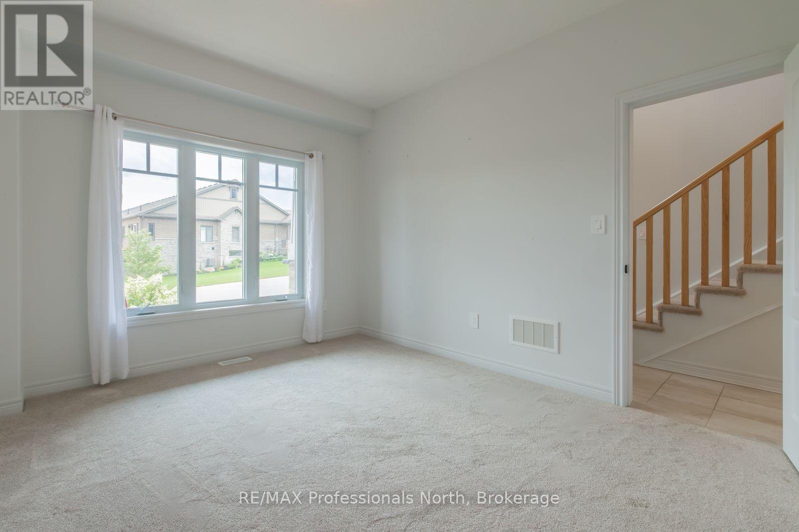 75 Eaglecrest Avenue, Huntsville, Ontario  P1H 0G5 - Photo 7 - X13699318