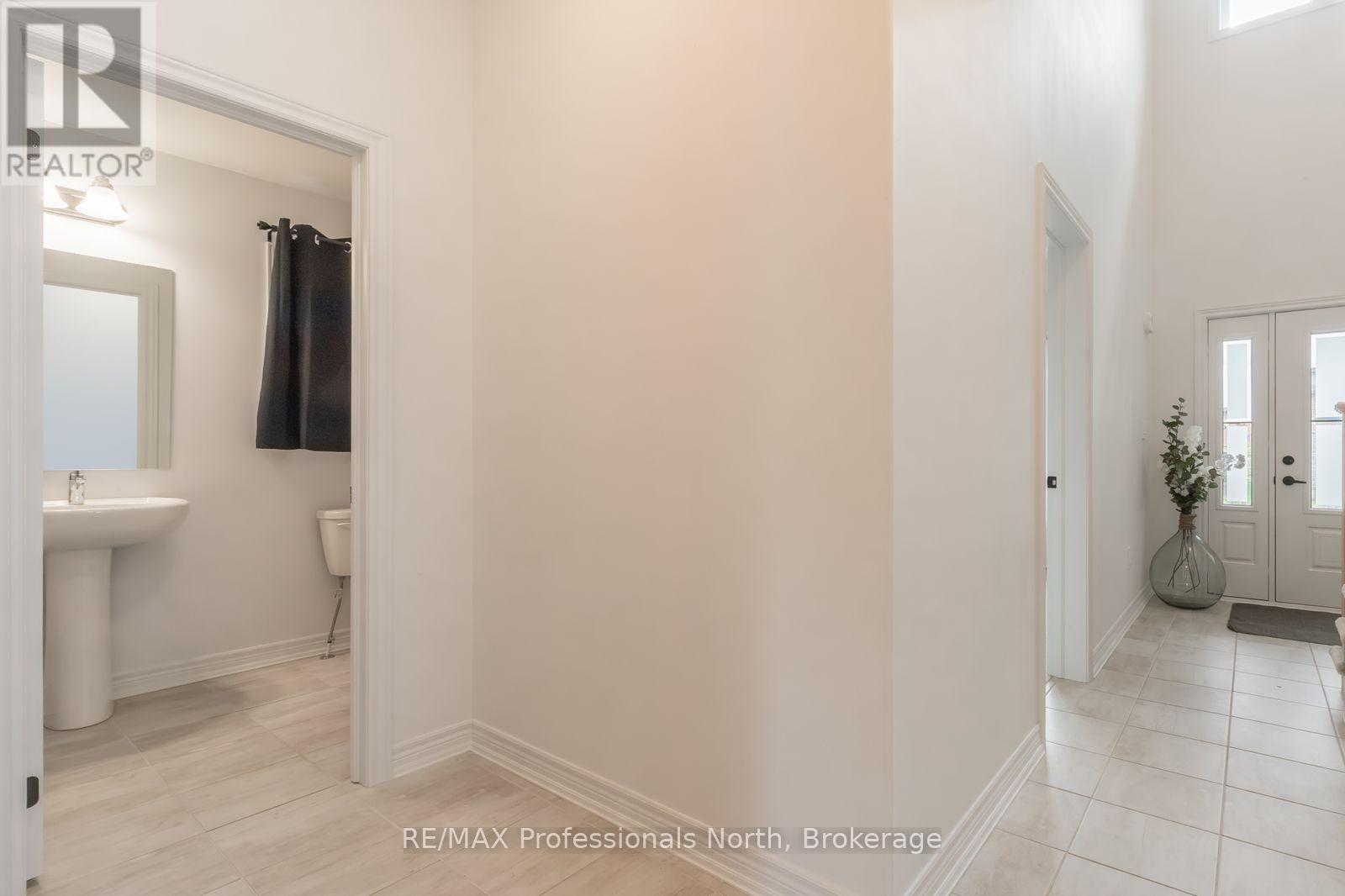 75 Eaglecrest Avenue, Huntsville, Ontario  P1H 0G5 - Photo 8 - X13699318