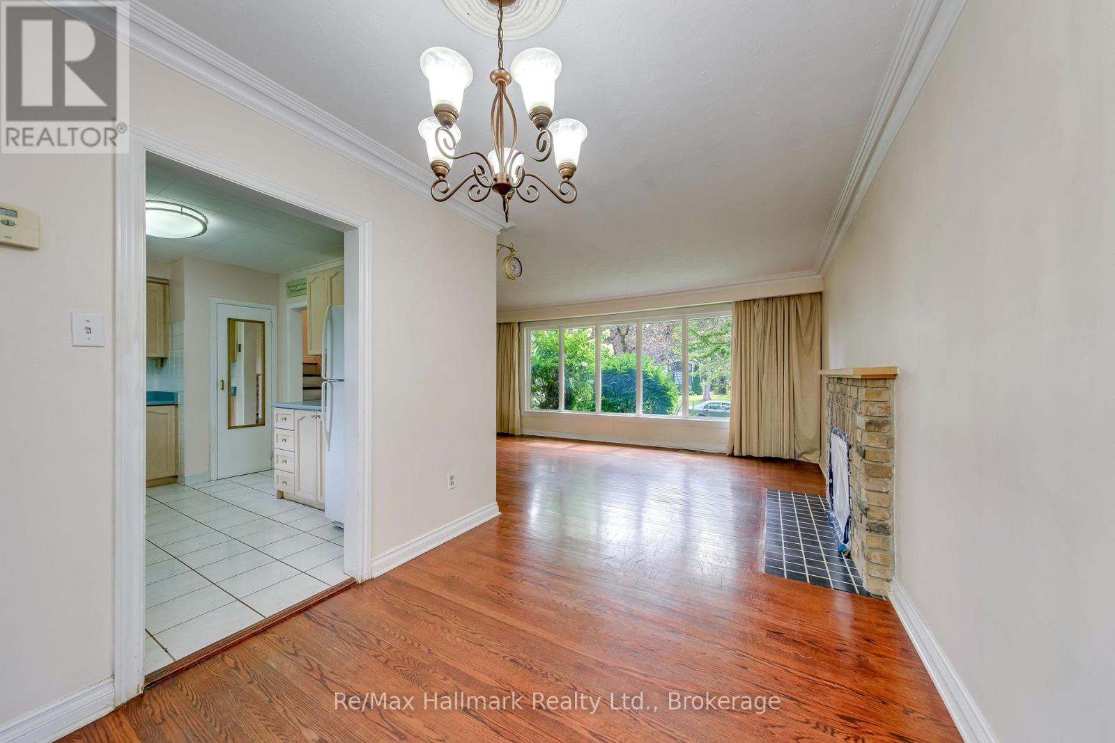 235 Tweedsdale Crescent, Oakville, Ontario  L6L 4P8 - Photo 14 - W13699396
