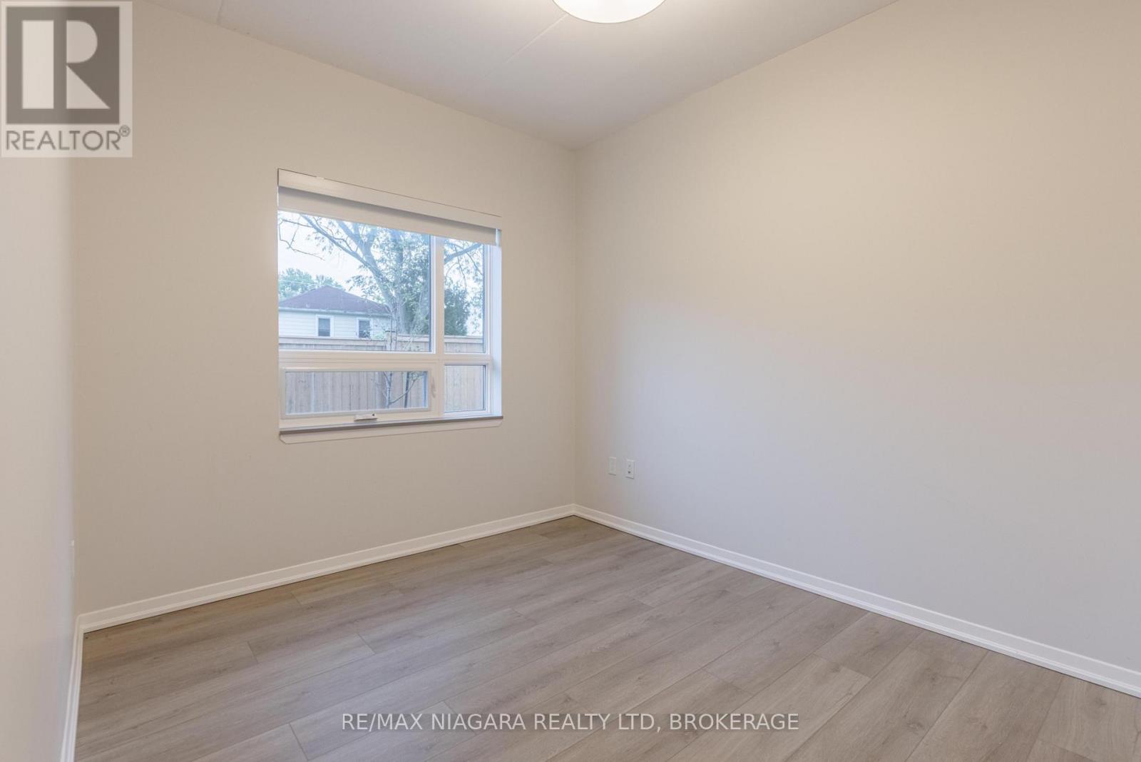 101 - 3998 Victoria Avenue, Lincoln (Lincoln-Jordan/vineland), Ontario  L0R 2C0 - Photo 15 - X13699538
