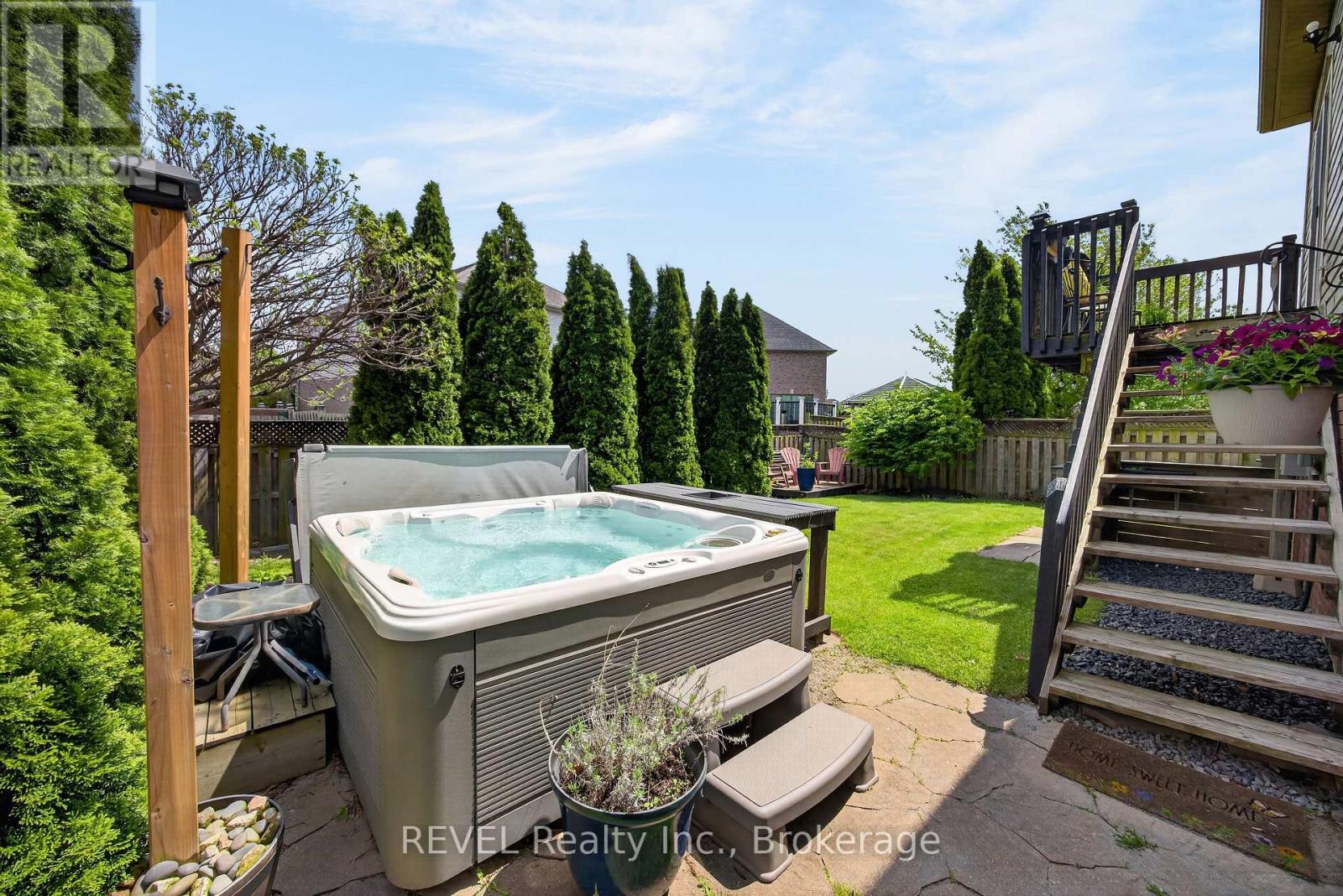 126 Westland Street, St. Catharines, Ontario  L2S 4E2 - Photo 6 - X13699600