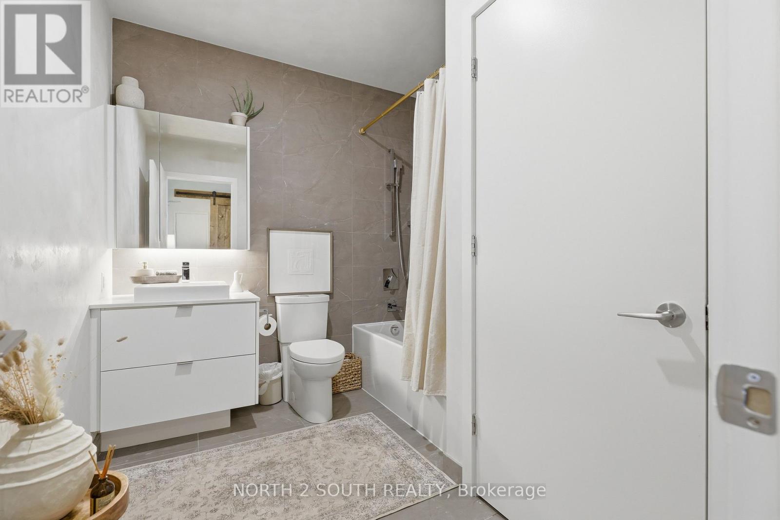 717 - 7 Smith Crescent, Toronto, Ontario  M8Z 0G3 - Photo 21 - W13691078