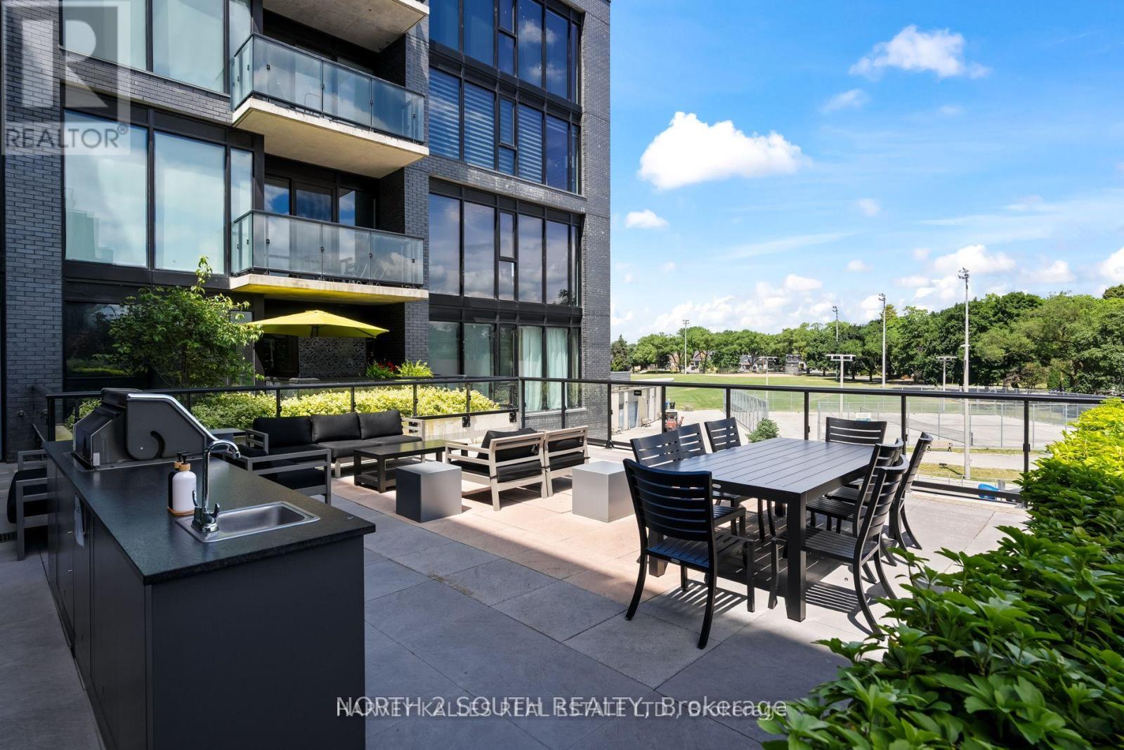 717 - 7 Smith Crescent, Toronto, Ontario  M8Z 0G3 - Photo 35 - W13691078