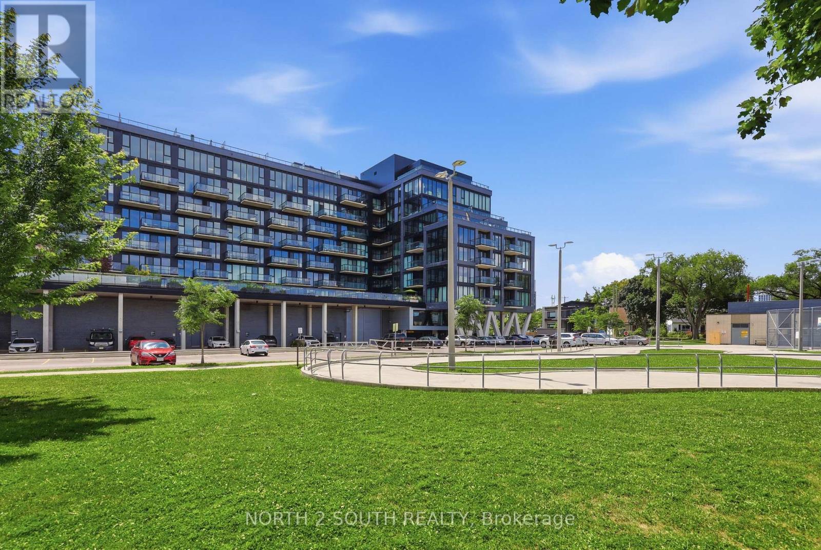 717 - 7 Smith Crescent, Toronto, Ontario  M8Z 0G3 - Photo 43 - W13691078