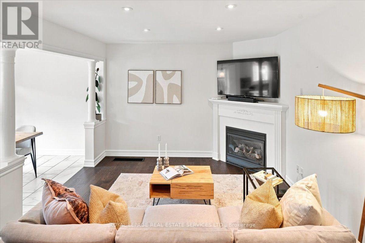 3 - 2970 Berwick Drive, Burlington, Ontario  L7M 4W3 - Photo 4 - W13699044