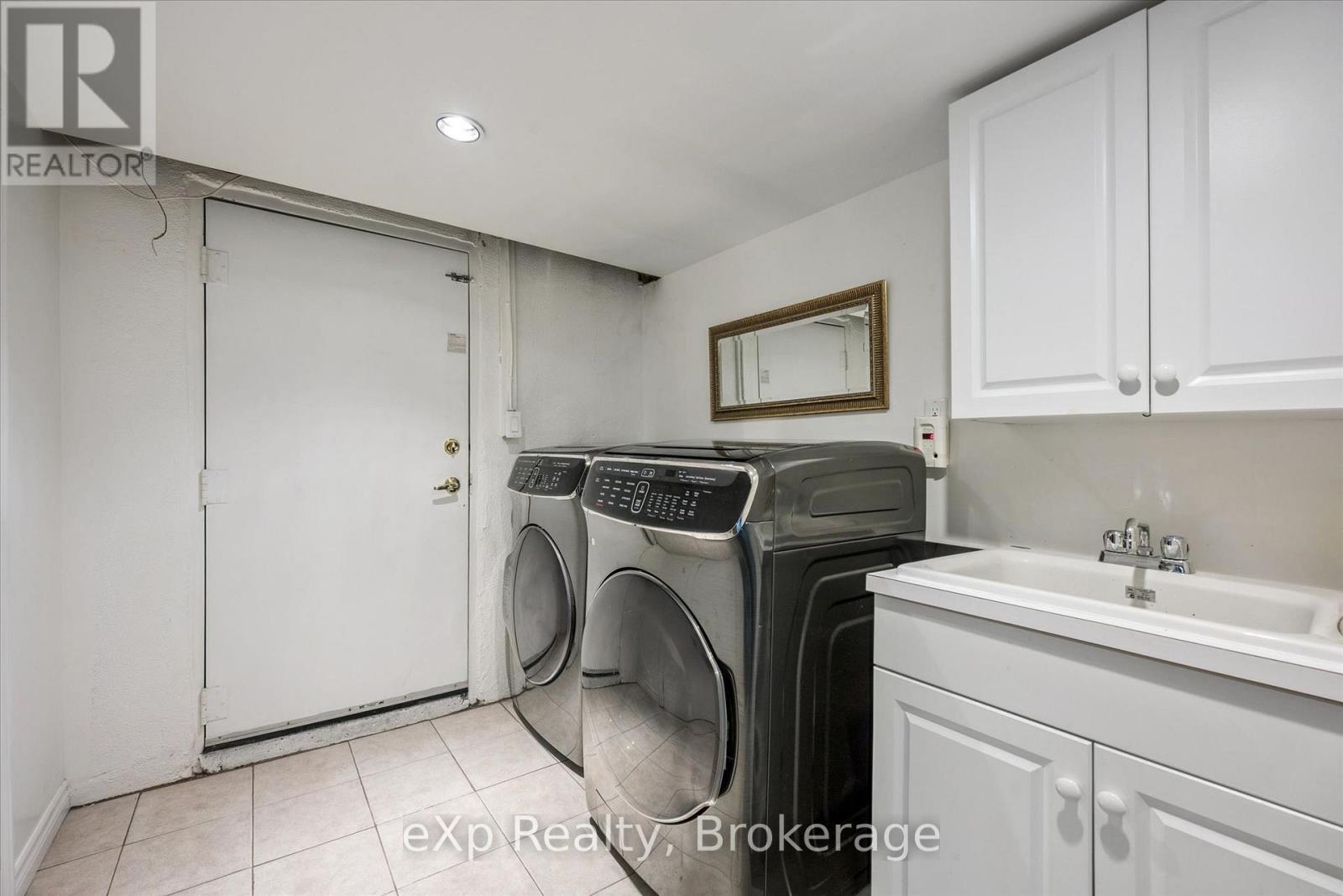 1418 Ghent Avenue, Burlington, Ontario L7S 1W8 - Photo 36 - W13699484