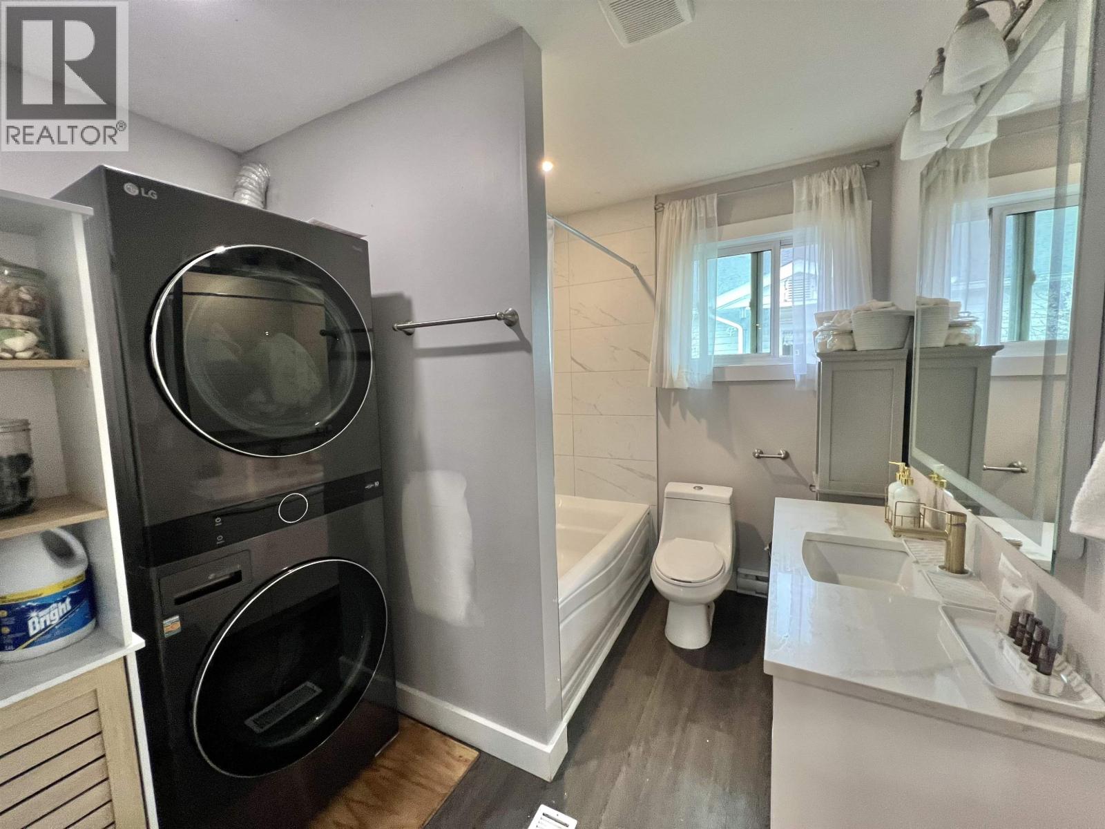 743 Evergreen Drive, Port Edward, British Columbia  V0V 1G0 - Photo 6 - R3157804
